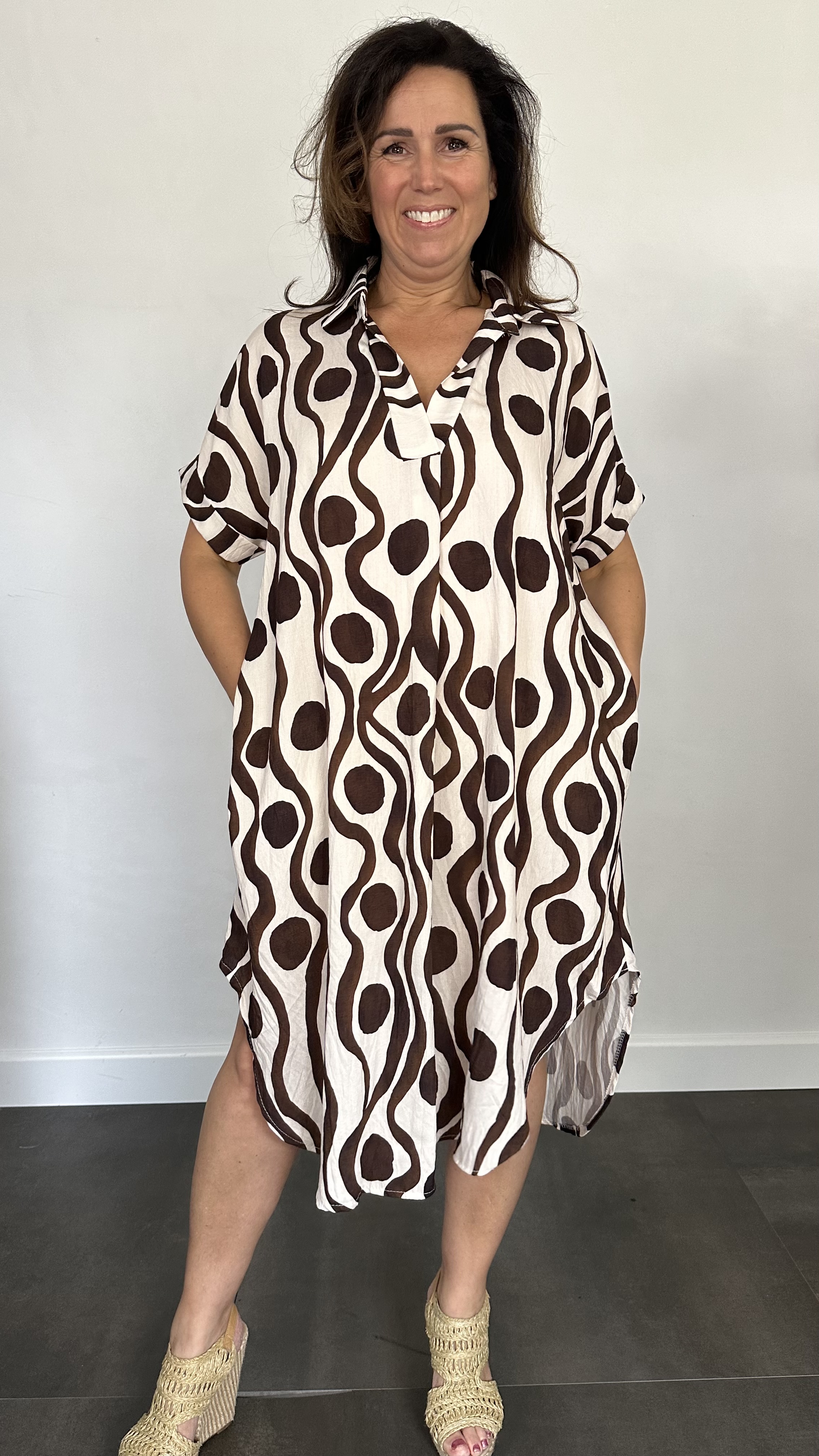 Jurk Leya waves &spots +Size Donker Bruin