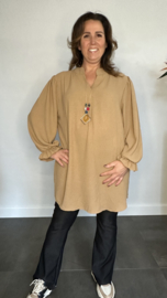 Tuniek Maya lange mouw +SIZE camel