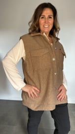 Teddy bodywarmer met knopen camel