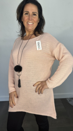 Gebreide trui Anna met ketting roze