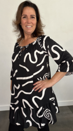Soft shirt/ tuniek fantasy met strook zwart/wit