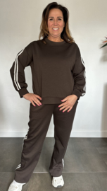 Comfy pak met dubbele bies donker bruin