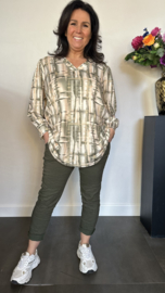 Soft shirt met v-hals en pofmouw Mila army