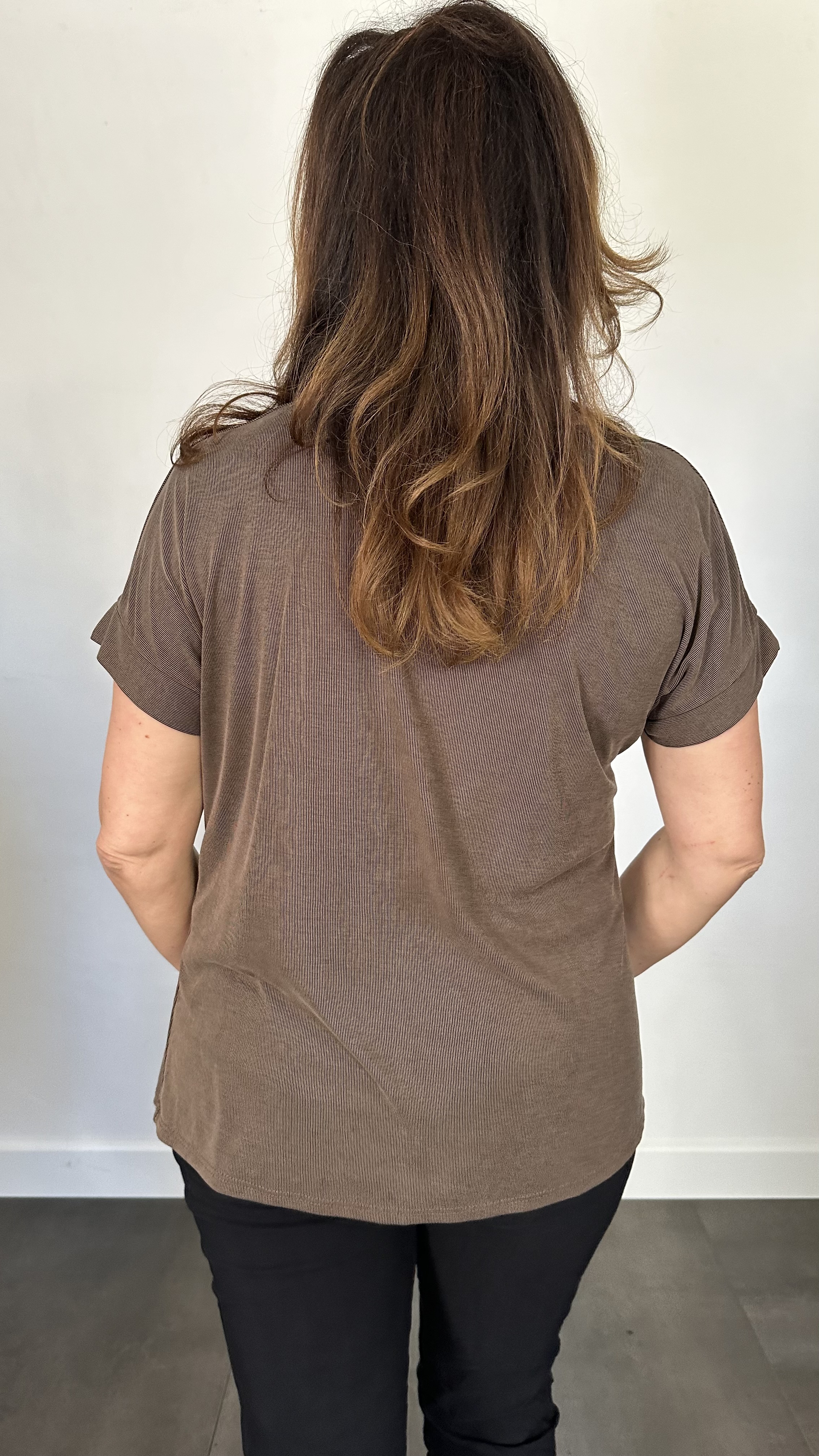 Ribbel shirt met gesp bruin