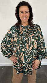 Satijnen blouse met pofmouw flower waves groen