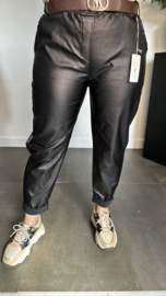 Lederlook broek met riem Zwart