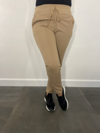 Pantalon lily met zakjes camel SALE
