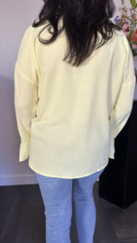 Crepe blouse met trompet mouw Geel