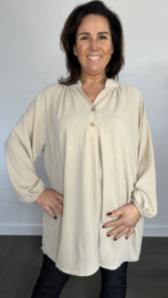 Tuniek met knoopjes crepe +SIZE zand