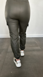 Lederlook CARGO joggjeans met elastiek army SALE/ACTIE