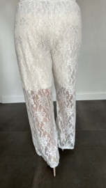 Kanten broek lacey met wijde pijp ecru