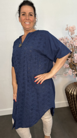 Broderie tuniek met knoop Marine