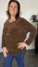 Baby rib sweater met ketting choco bruin