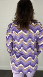 Velvet shirt met v-hals en pofmouw zig zag lila