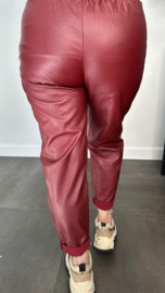 Lederlook broek met riem Bordeaux
