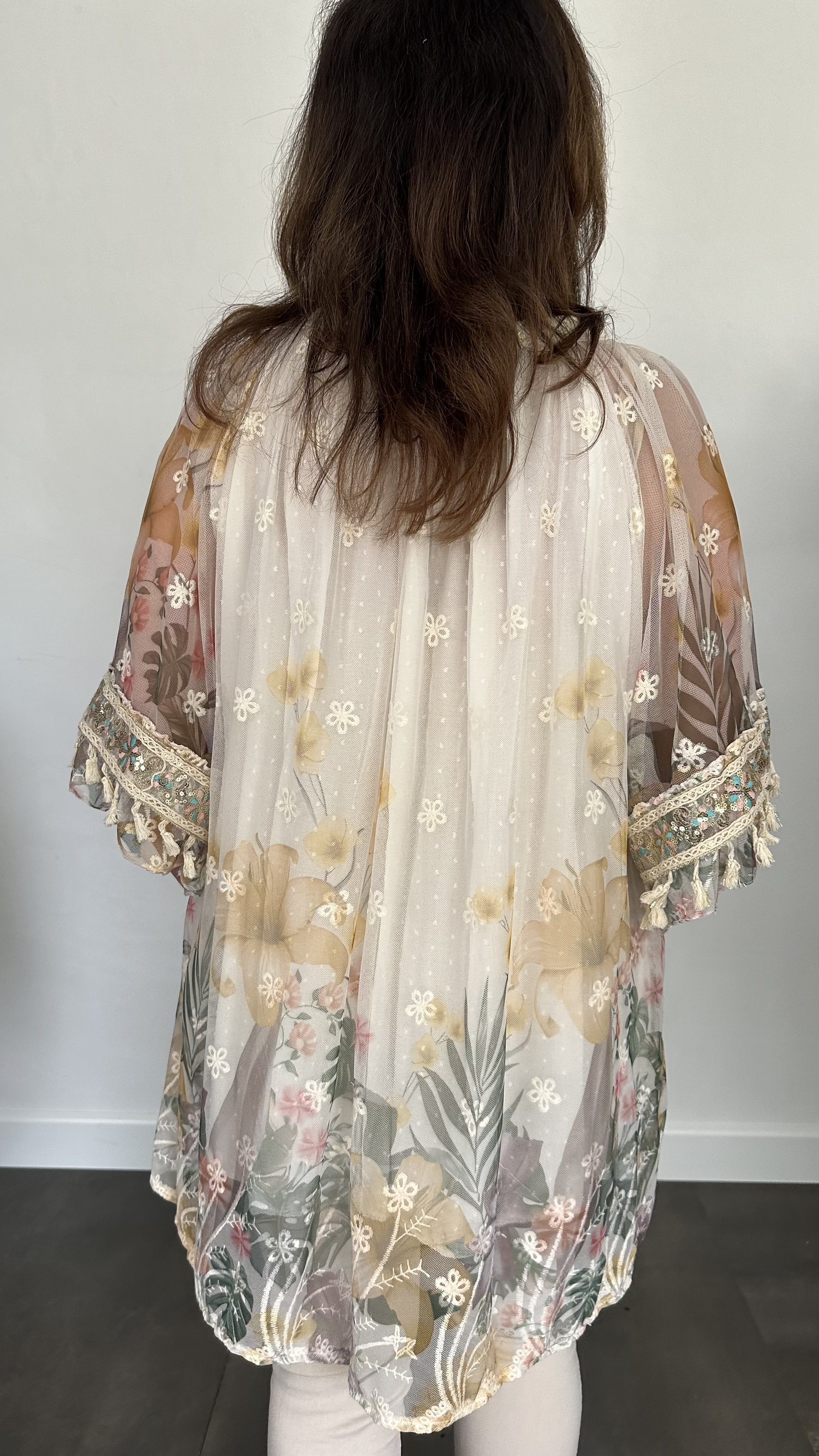 Tule tuniek met bloemen print +SIZE geel