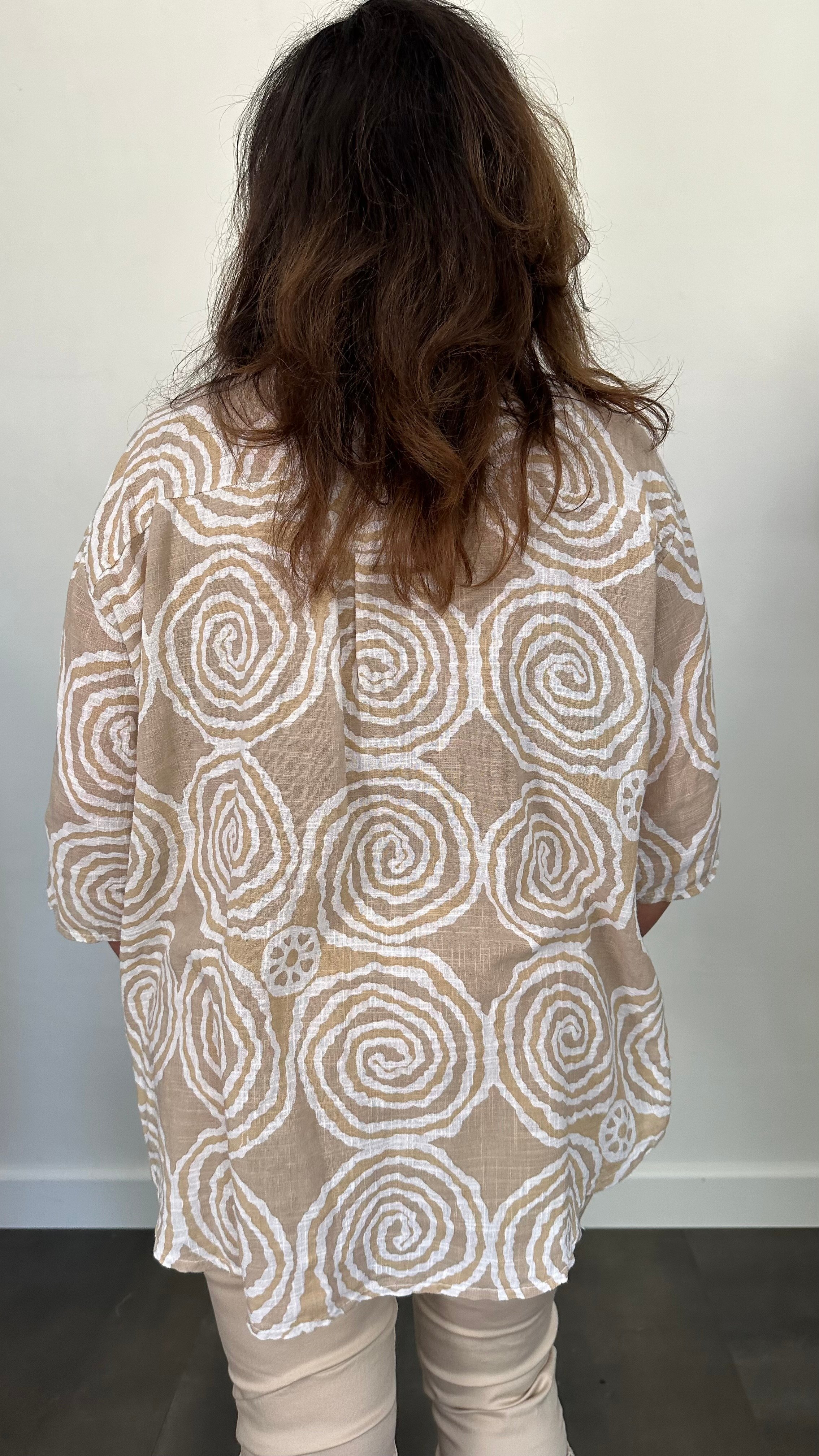 Linnenlook blouse cirkels zand