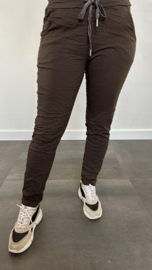 Comfy joggjeans donker bruin (standaard)