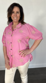 Blouse astrid met gouden bloemen pink