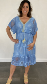 Kanten jurk Lara licht blauw