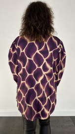 Velvet shirt met v-hals en pofmouw giraffe +SIZE paars