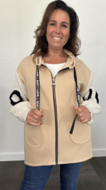 Vest met gebreide mouwen en capuchon "love" zand