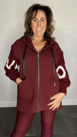 Vest met gebreide mouwen en capuchon "love" bordeaux