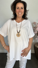 T-Shirt Dewi met GRATIS ketting wit