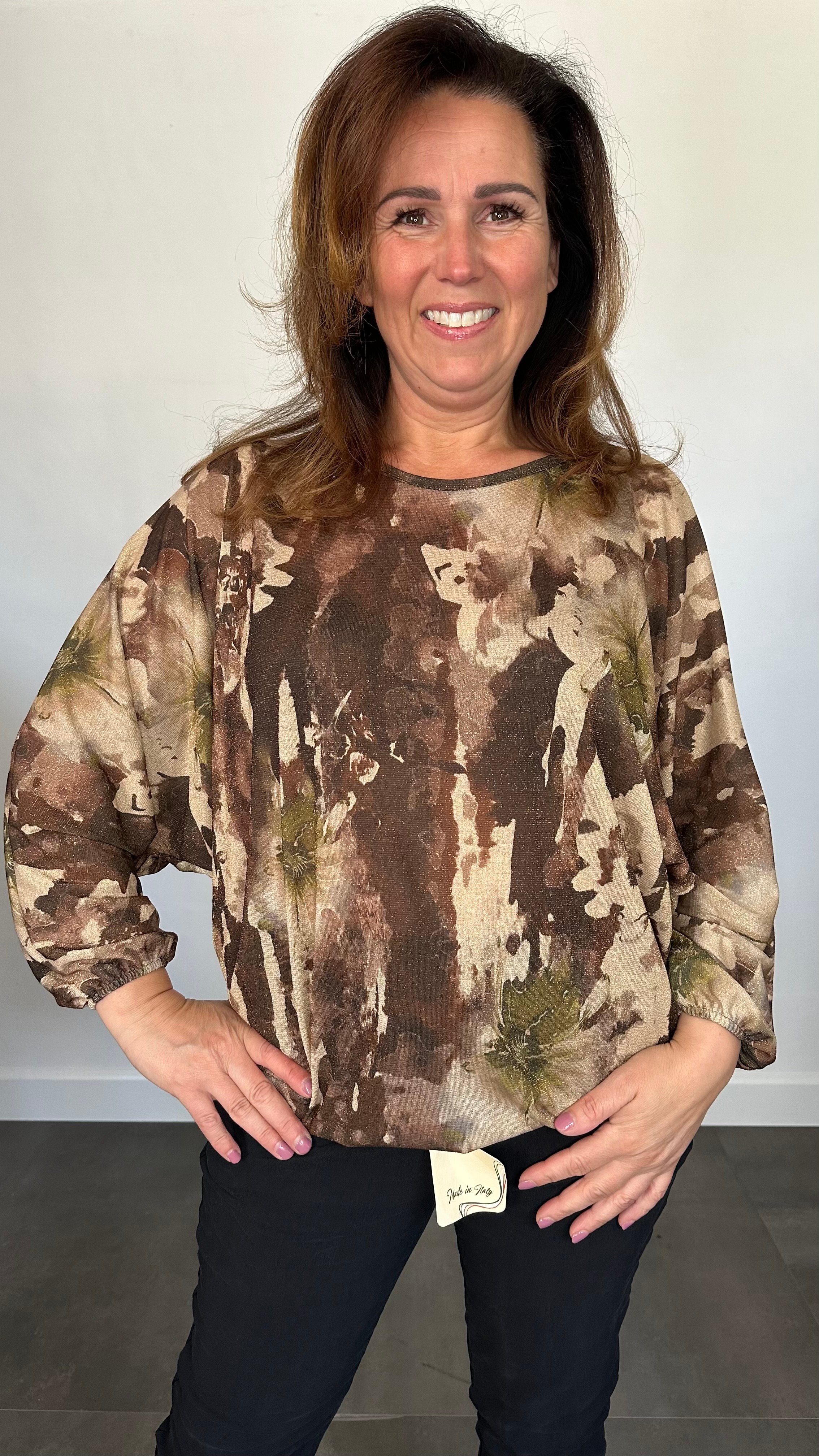Glitter top met elastiek marble flower bruin/army