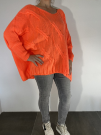 Oversized trui Nance met kabel orange neon