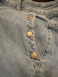 Half lange spijker rok met knopen en split voor (G-Smack)