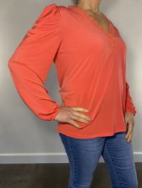 Shirt met kant Diana lange mouw koraal