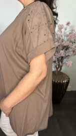 Shirt Jessica met ketting Taupe