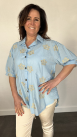 Blouse astrid met gouden bloemen blauw