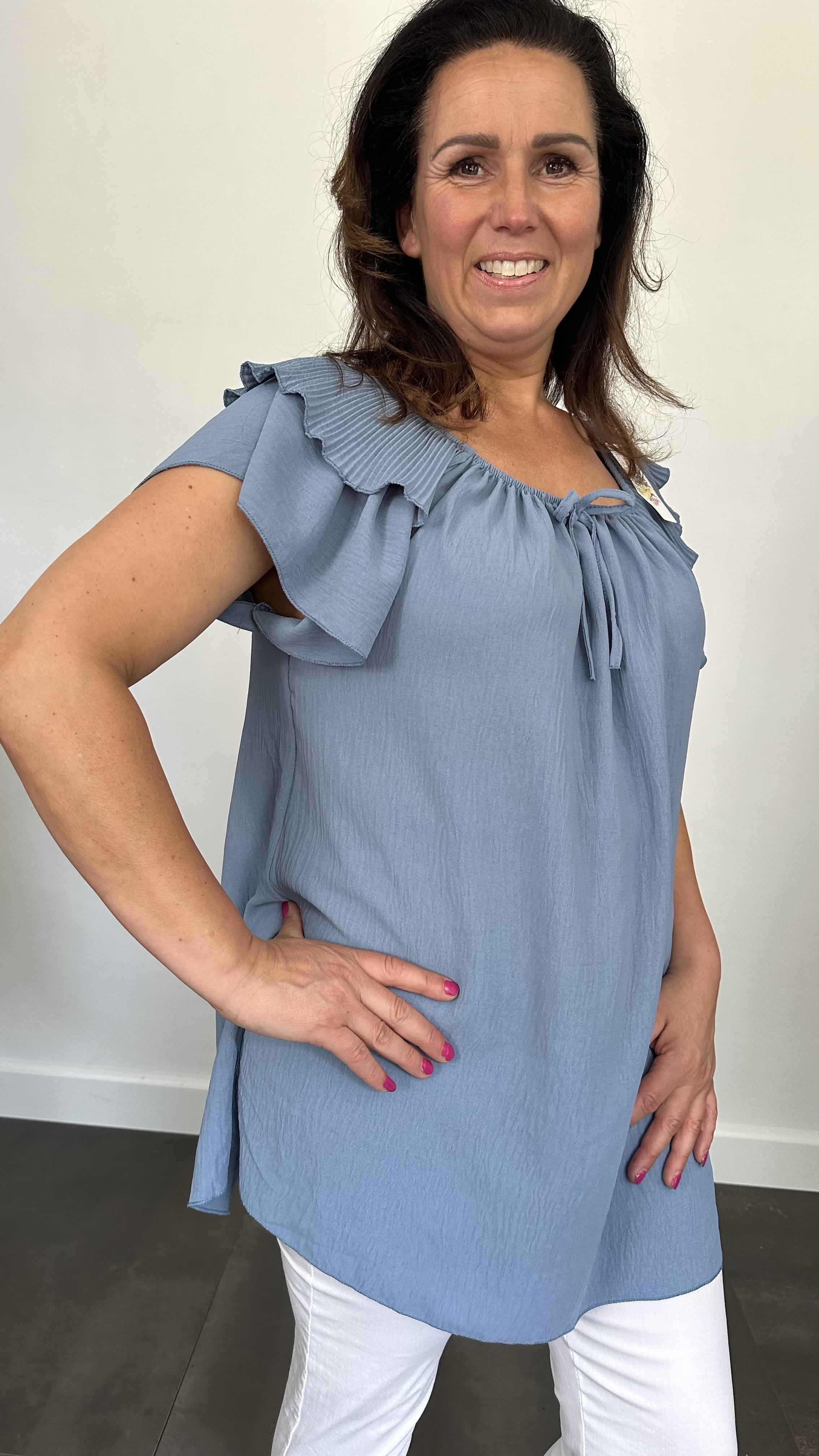 Top Kenza met plissé ruche jeans blauw (licht) SALE