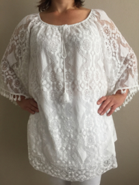 Top/ tuniek kant wit