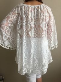 Top/ tuniek kant wit