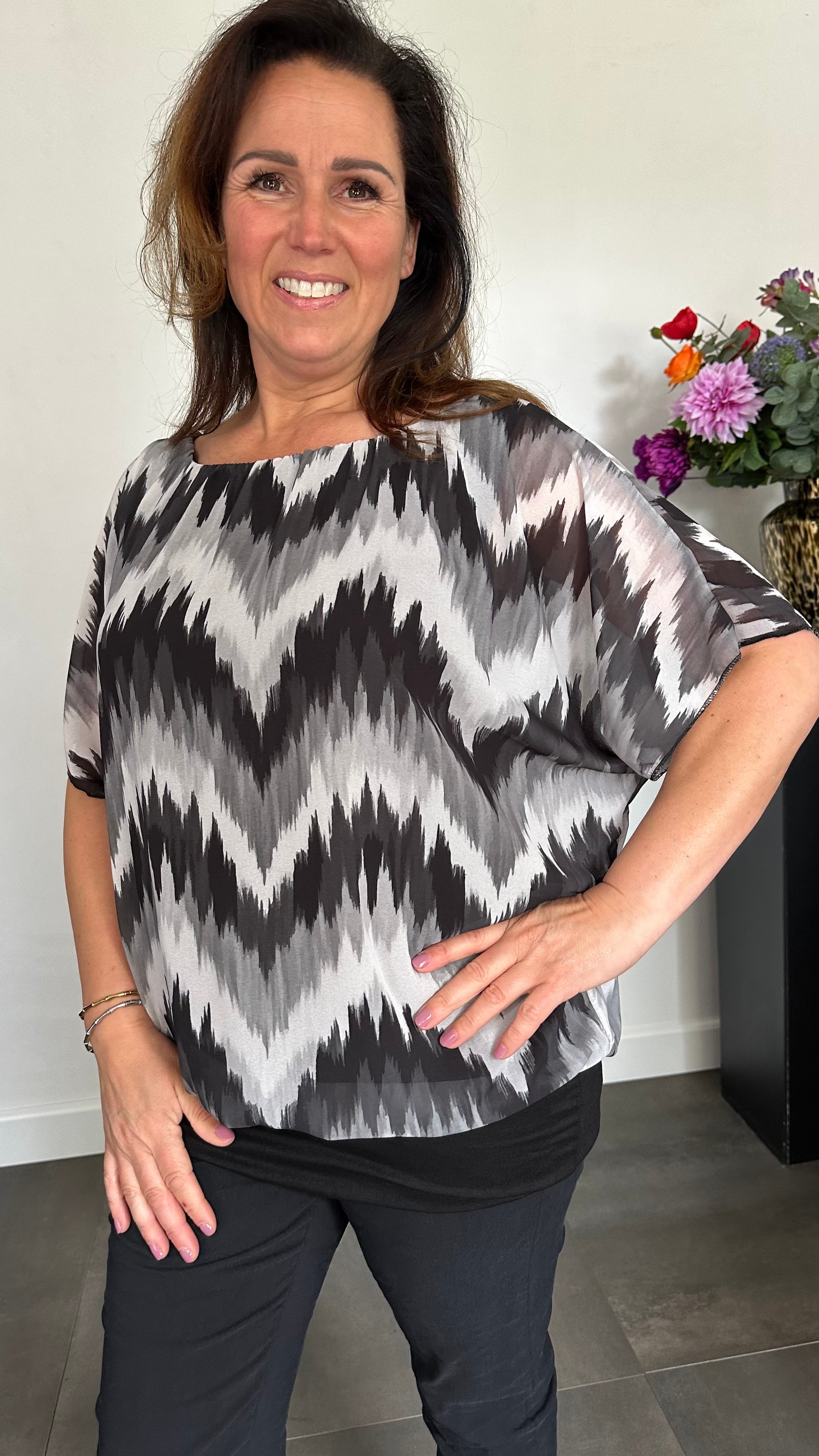 Blouse met boord zigzag zwart
