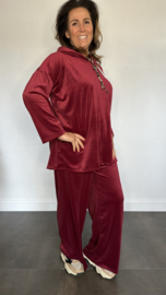 Velvet comfy pak met panter capuchon Bordeaux -SALE
