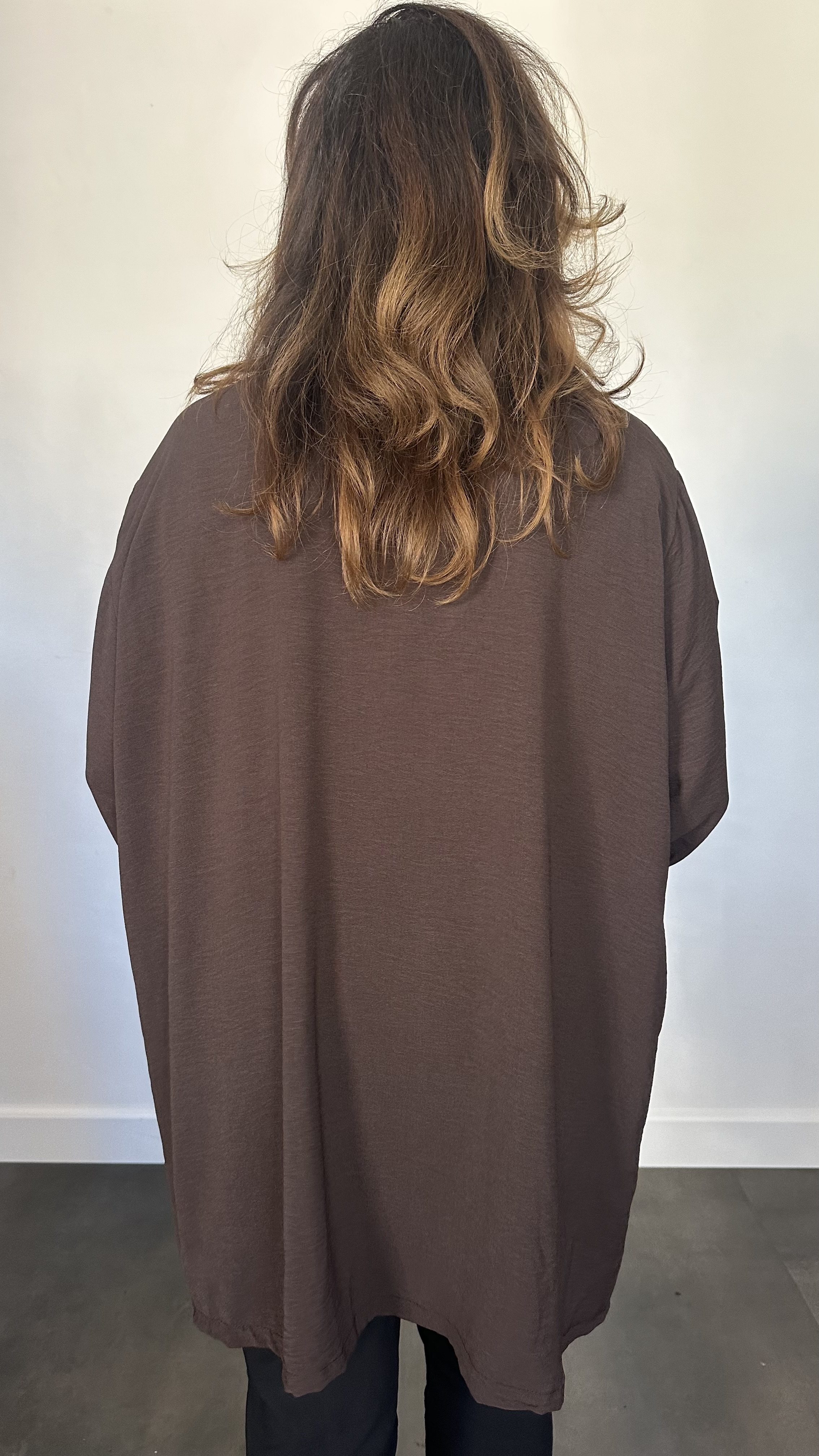 Crepe vest met sjaalkraag donker bruin