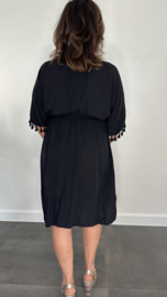 Korte jurk Roxy met elastiek zwart