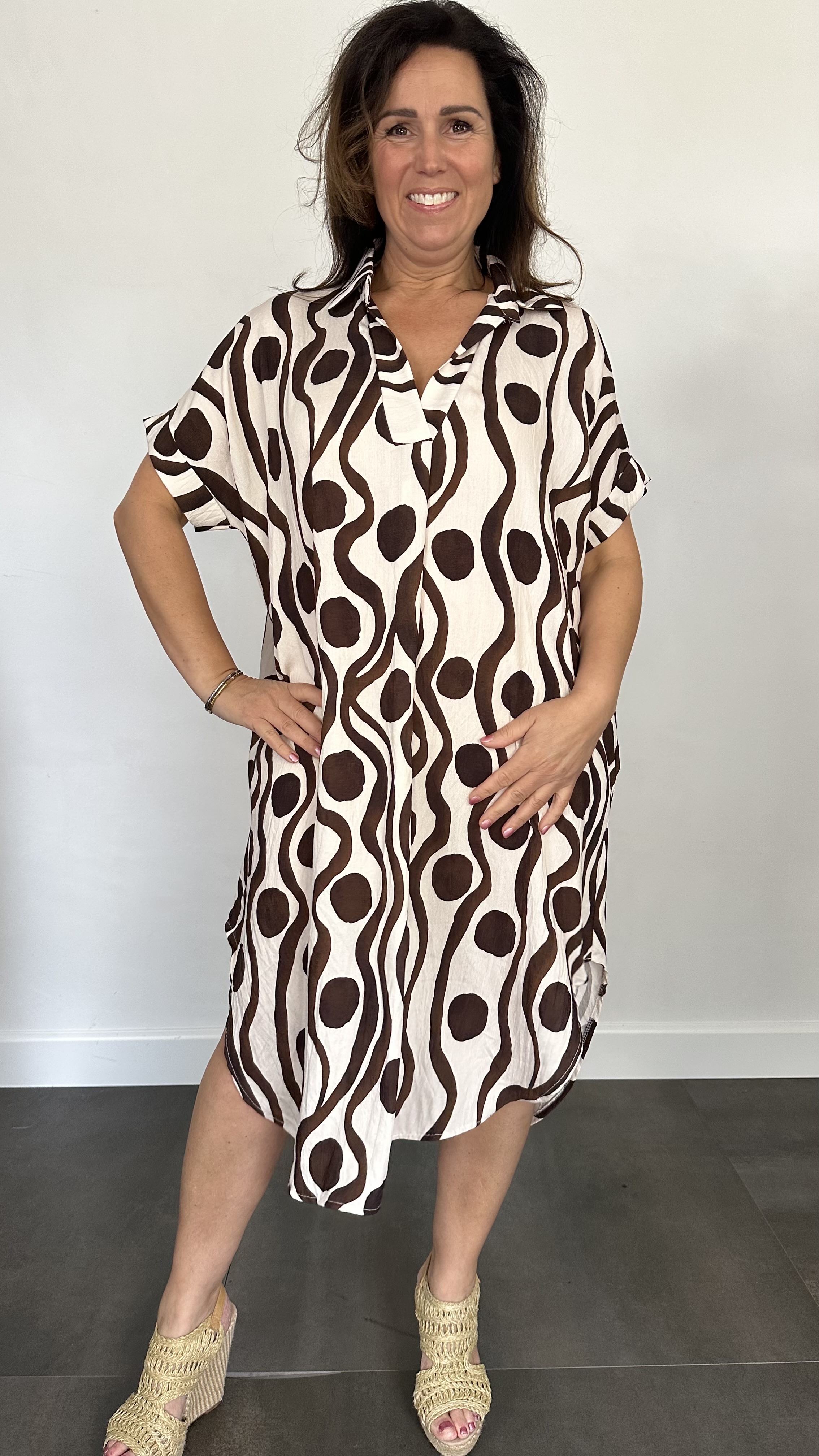 Jurk Leya waves &spots +Size Donker Bruin