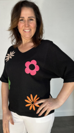 Gehaakte trui met v-hals flowers zwart