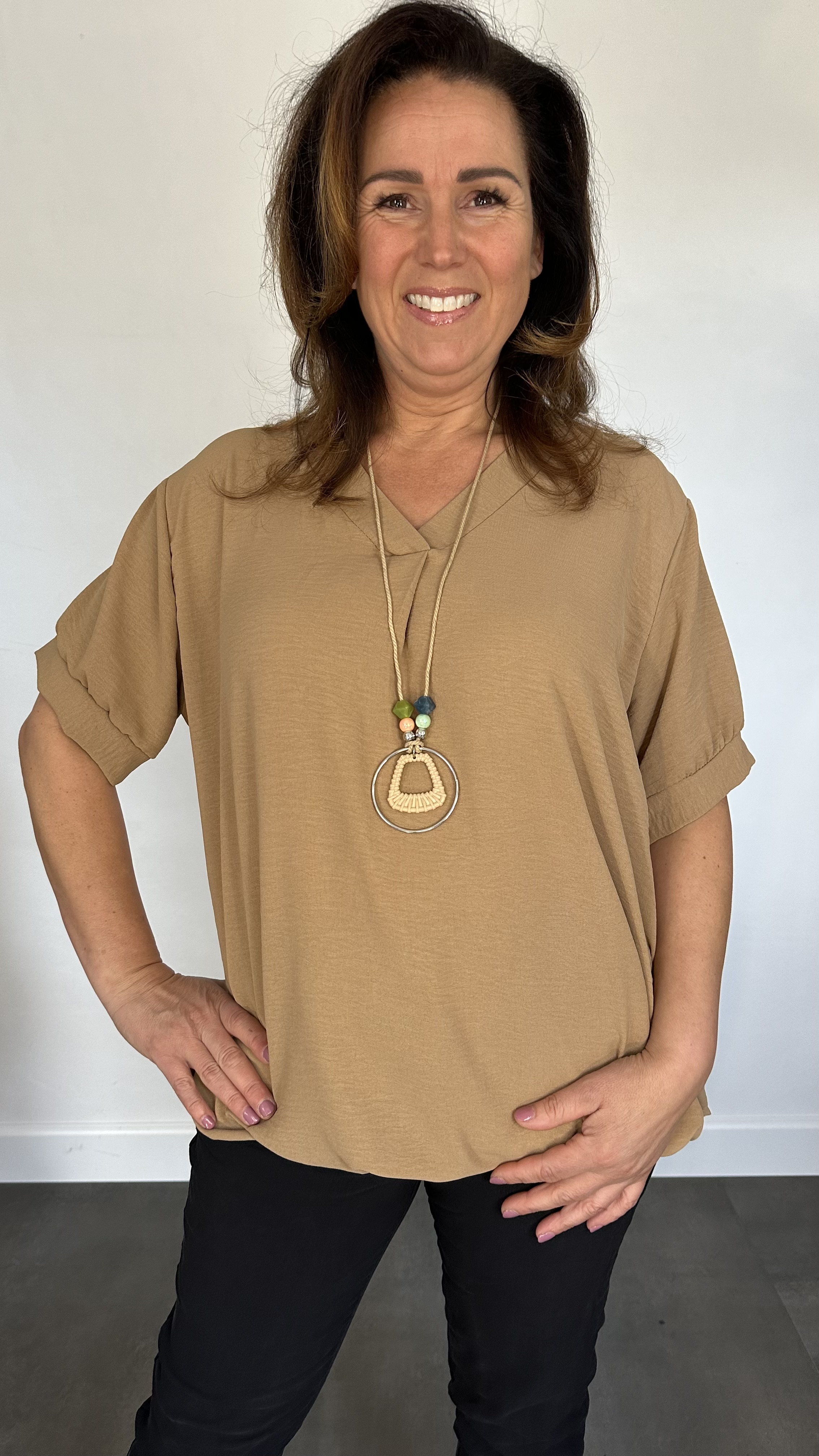 Top Maya korte mouw +SIZE camel