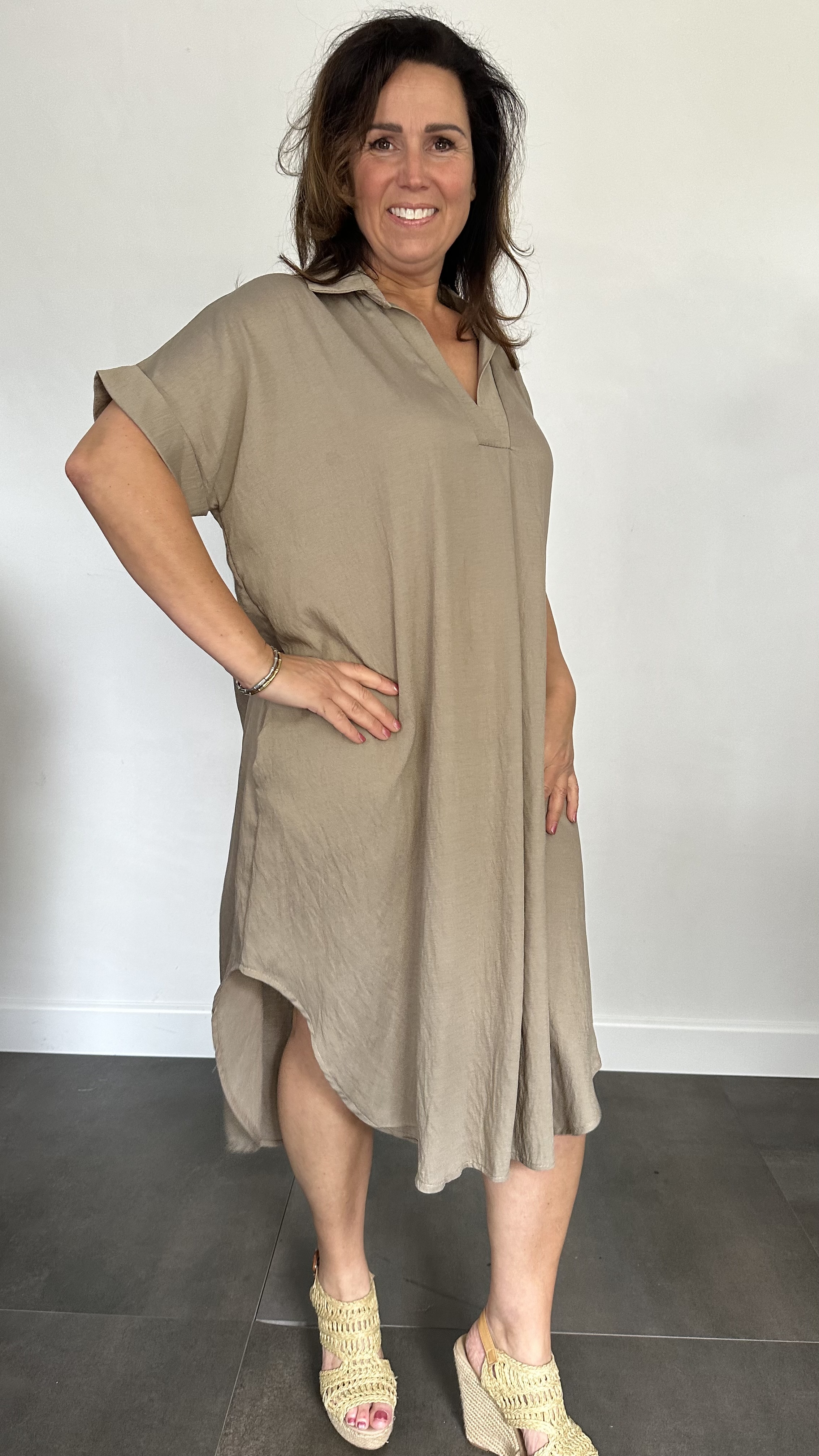 Jurk Leya uni +Size Taupe