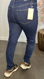 B.S. Straight Leg stretch jeans met studs