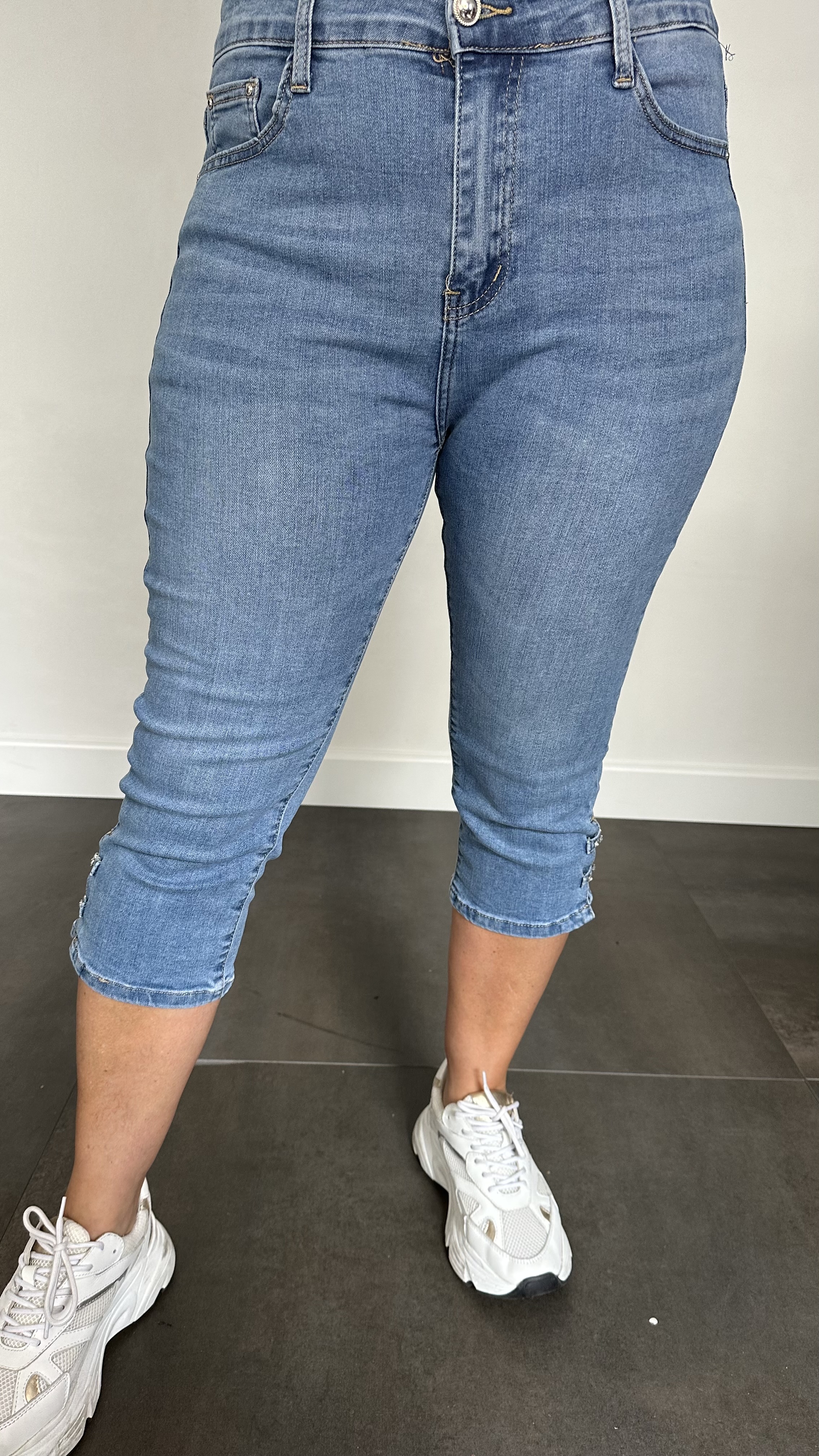 Capri stretch jeans met strass
