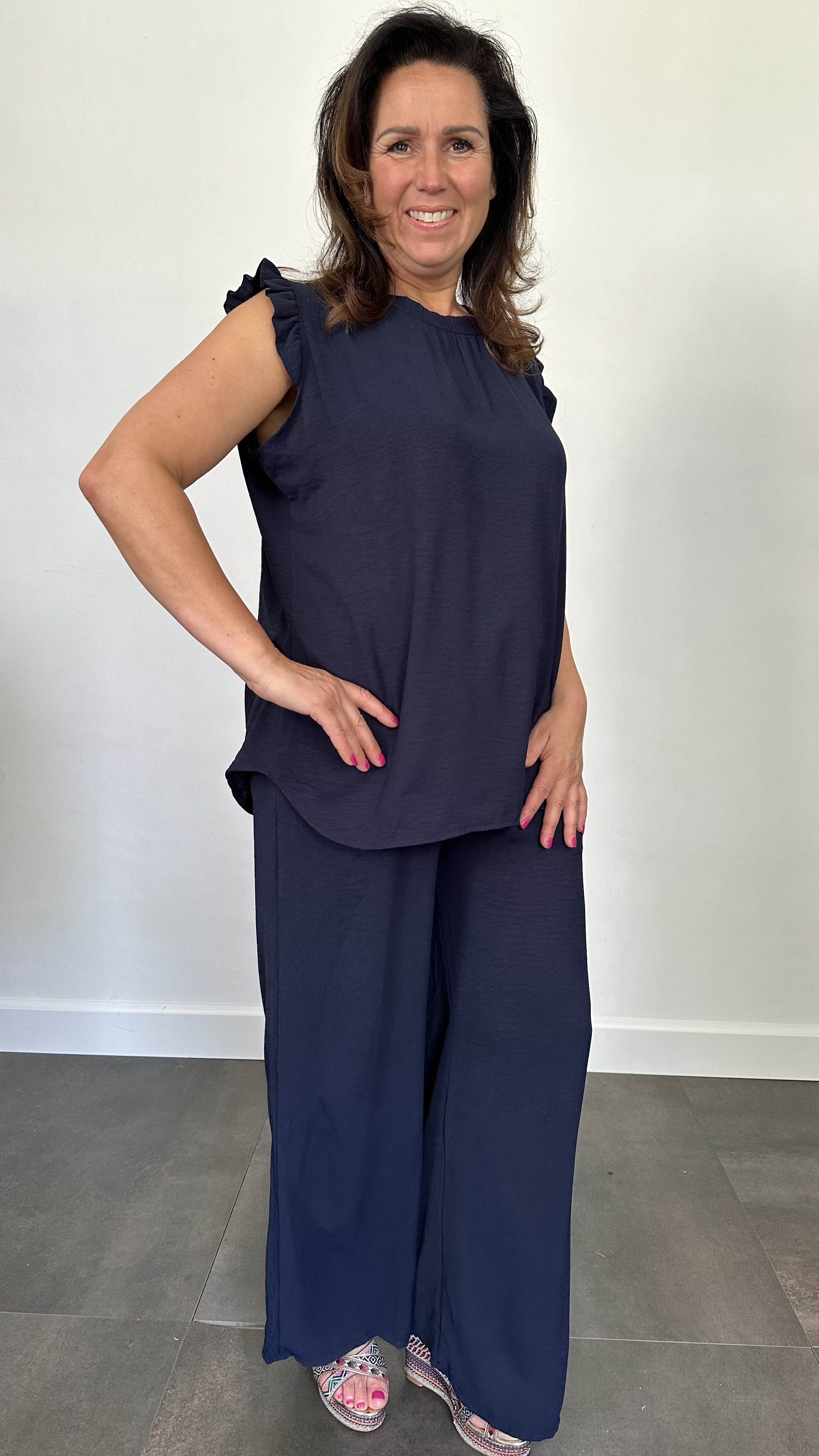 2-Delig pak Mia met ruche & ketting marine