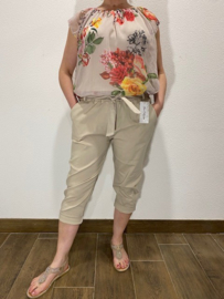 Capri stretch broek chino zand