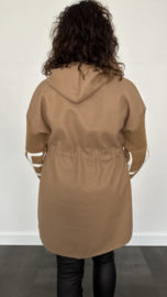 Vest "Love" met gebreide mouwen camel